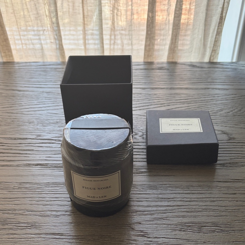 Mad et Len Figue Noire Candle New